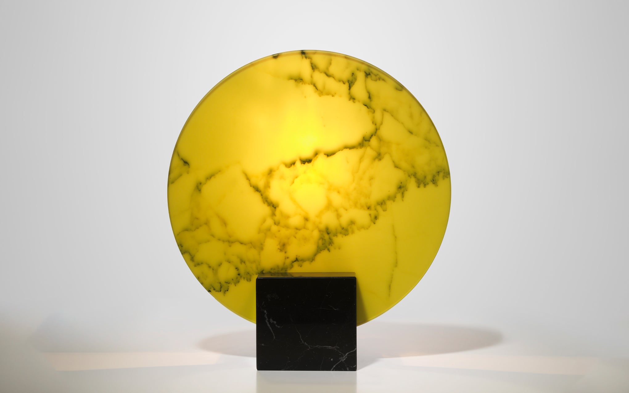 Yellow online marble base