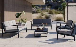 Eos outdoor coffee table by Matthew Hilton for Case | SCP